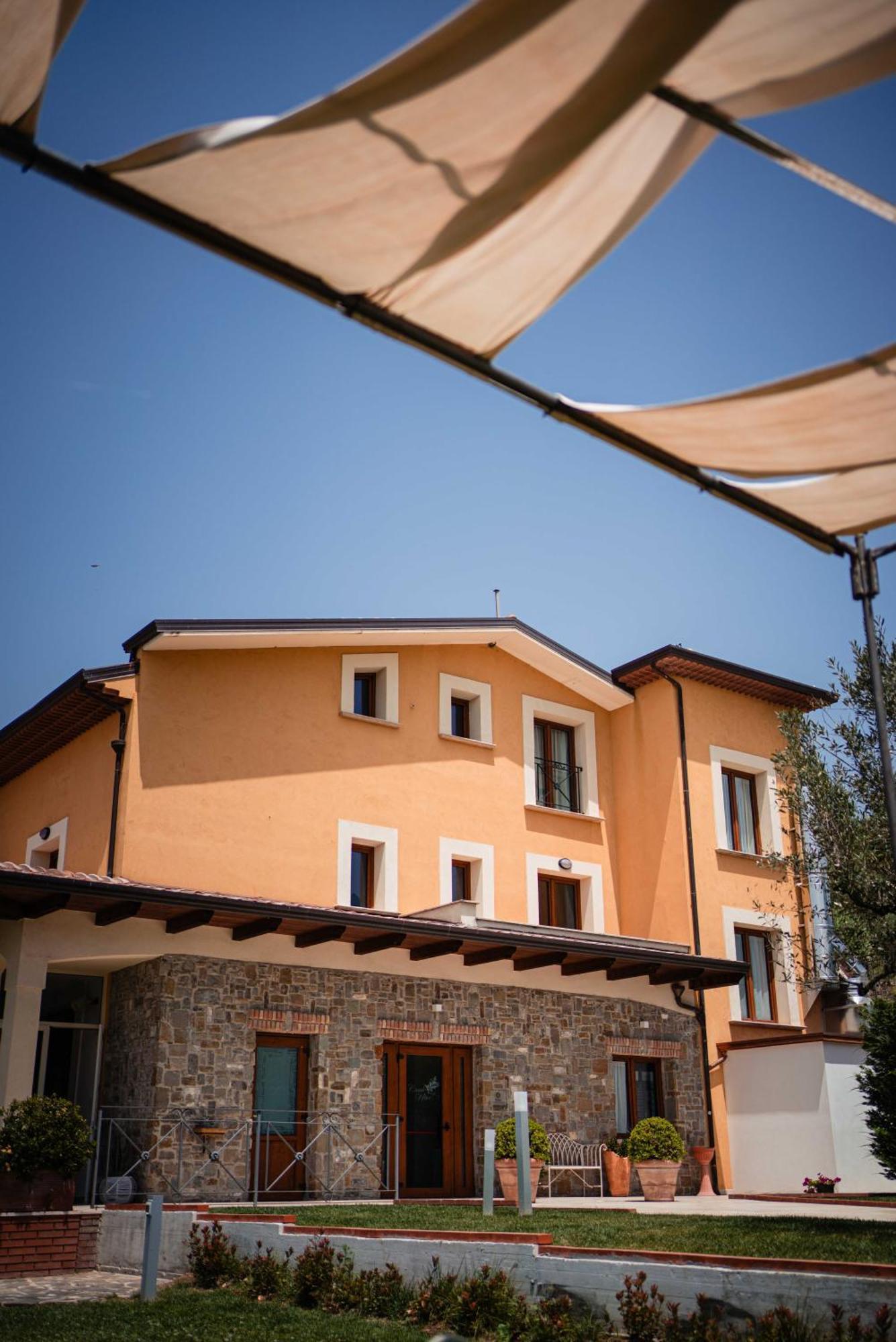 Casale Degli Ulivi Resort Pellare Екстериор снимка